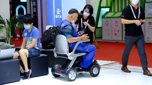 洛必德科技榮登商用服務機器人商業(yè)落地資本青睞榜Top10，引領保潔服務新變革